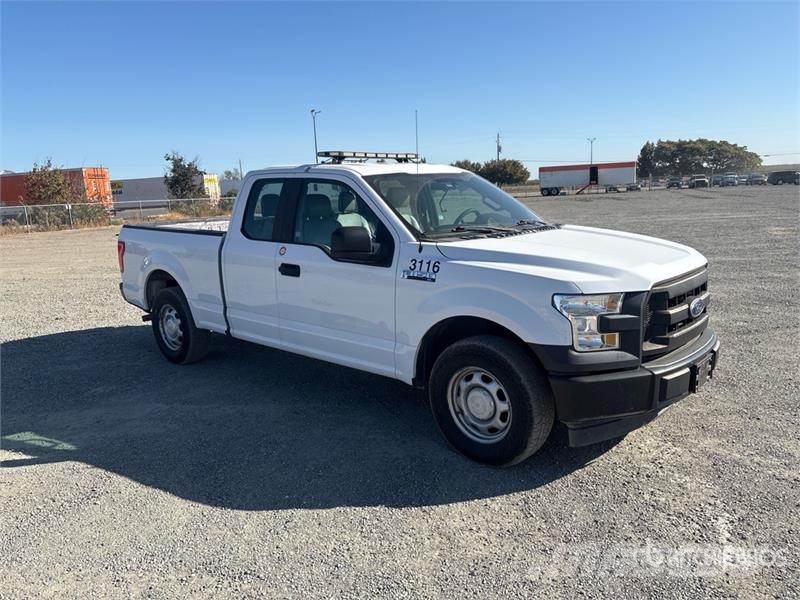 Ford F-150 XL 4x2 Extended Cab Pickup Прочие фургоны