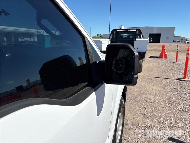 Ford F-150 XL 4x2 Extended Cab Pickup (Inoperable) Ostalo