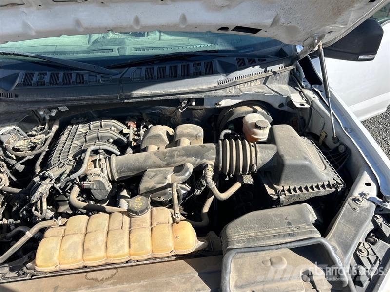 Ford F-150 XL 4x2 Extended Cab Pickup 其他