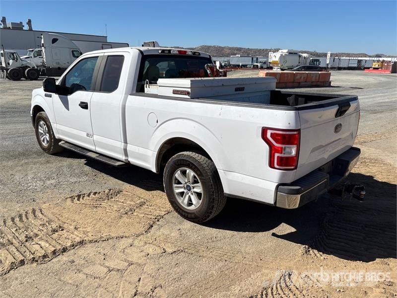 Ford F-150 XL 4x2 Extended Cab Pickup Andre varebiler