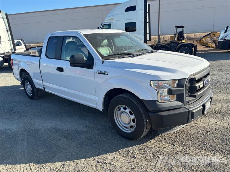 Ford F-150 XL 4x2 Extended Cab Pickup Furgoni altro