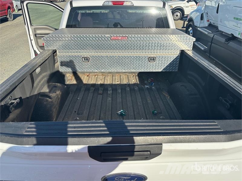 Ford F-150 XL 4x2 Extended Cab Pickup Furgoni altro