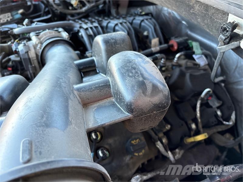 Ford F-150 XL 4x2 Extended Cab Pickup Прочие фургоны