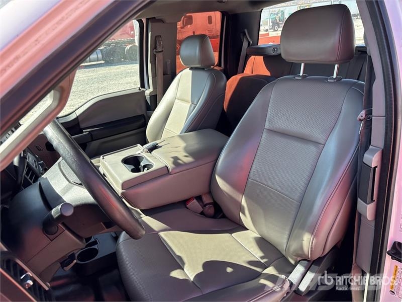 Ford F-150 XL 4x2 Extended Cab Pickup Andre varebiler