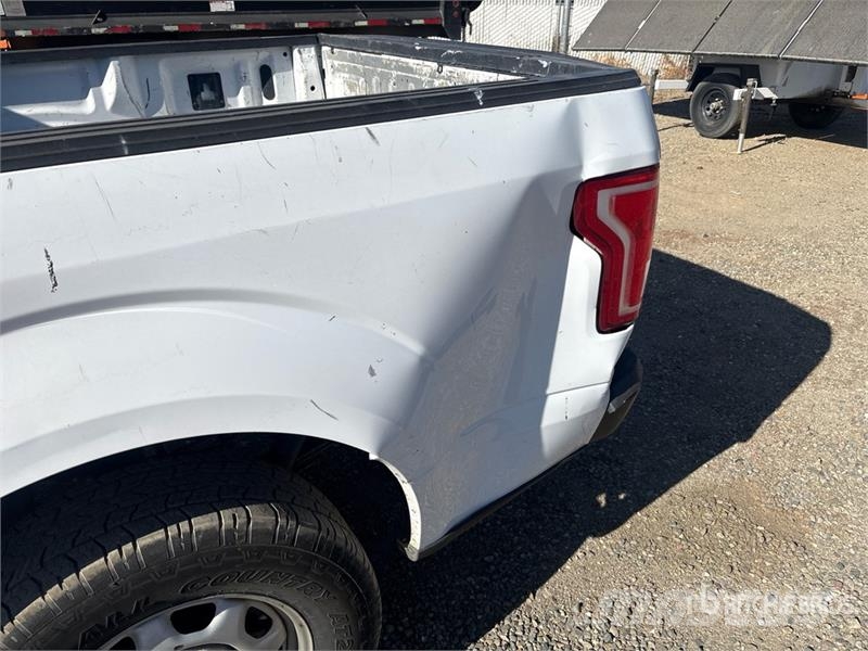 Ford F-150 XL 4x2 Extended Cab Pickup Прочие фургоны