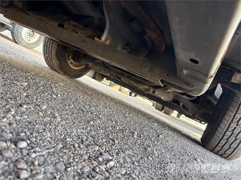 Ford F-150 XL 4x2 Extended Cab Pickup (Inoperable) Ostalo
