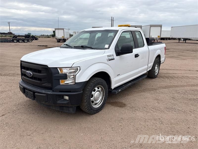 Ford F-150 XL 4x2 Extended Cab Extended Pickup Ostalo