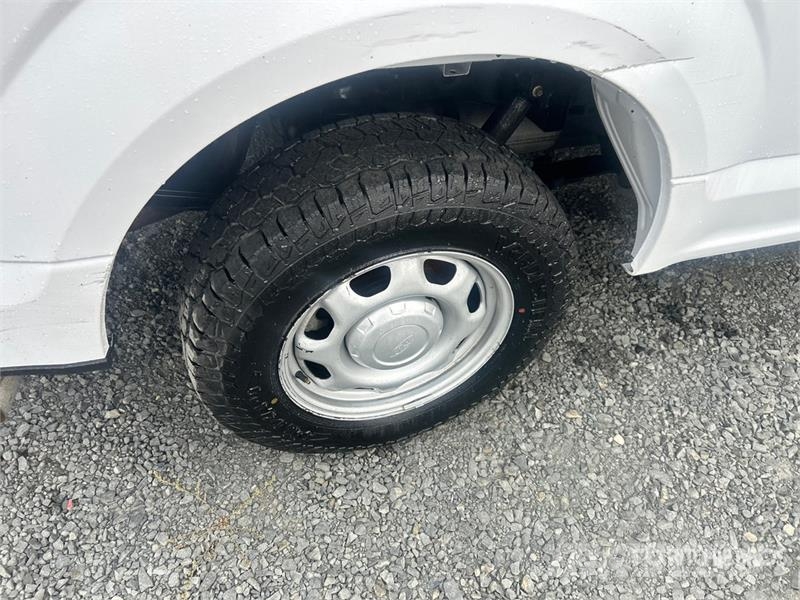 Ford F-150 XL 4x2 Extended Cab Pickup Muut autot