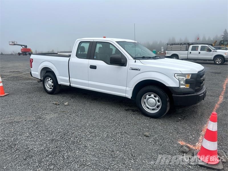 Ford F-150 XL 4x2 Extended Cab Pickup Muut autot