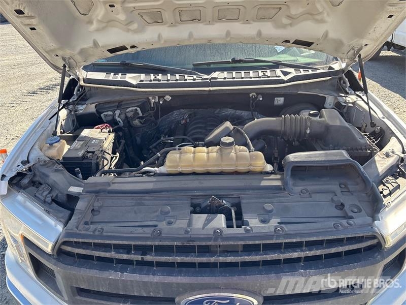 Ford F-150 XL 4x2 Extended Cab Pickup 其他