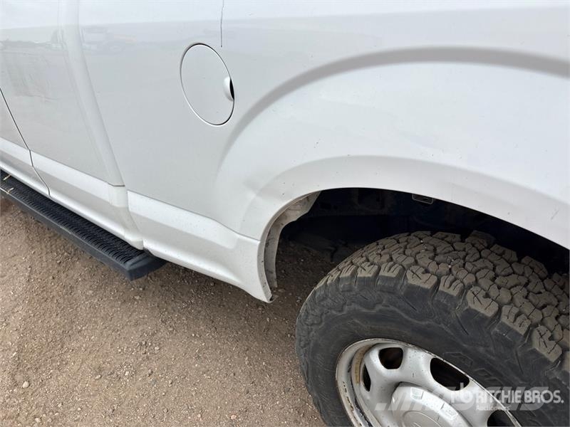 Ford F-150 XL 4x2 Extended Cab Extended Pickup Ostalo