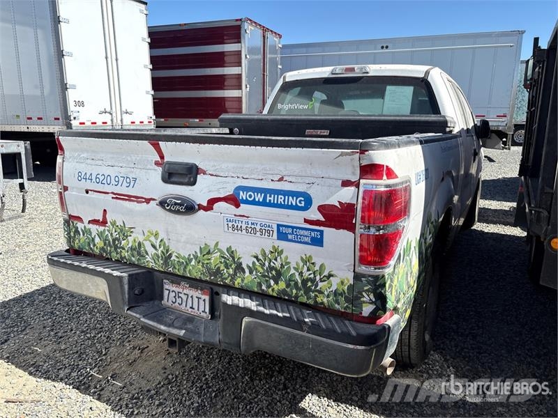 Ford F-150 XL 4x2 Extended Cab Pickup Прочие фургоны
