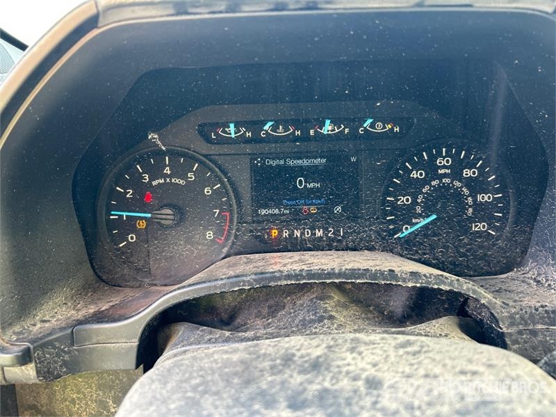 Ford F-150 XL 4x2 Extended Cab Pickup 其他