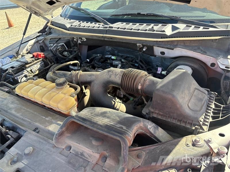 Ford F-150 XL 4x2 Extended Cab Pickup Muu