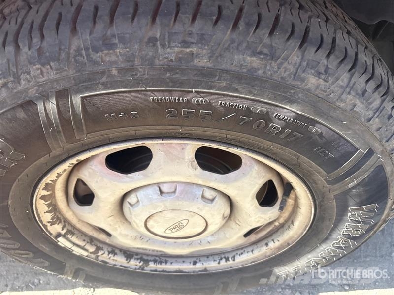 Ford F-150 XL 4x2 Extended Cab Pickup 其他