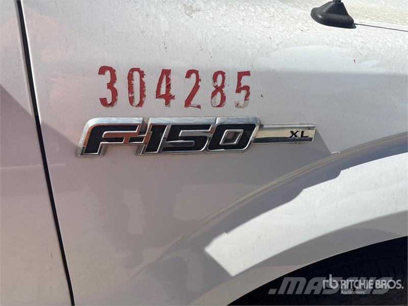 Ford F-150 XL 4x2 Extended Cab Pickup 其他