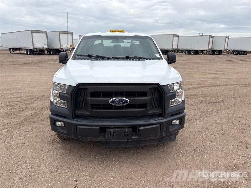 Ford F-150 XL 4x2 Extended Cab Extended Pickup Ostalo