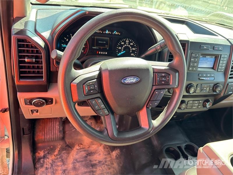 Ford F-150 XL 4x2 Extended Cab Pickup Andre varebiler