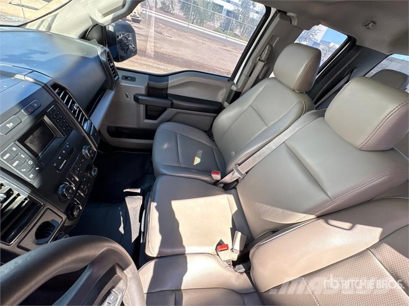 Ford F-150 XL 4x2 Extended Cab Pickup (Inoperable) Ostalo