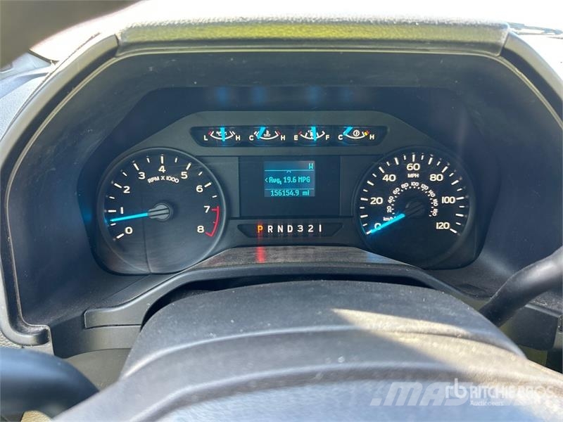 Ford F-150 XL 4x2 Extended Cab Pickup 其他