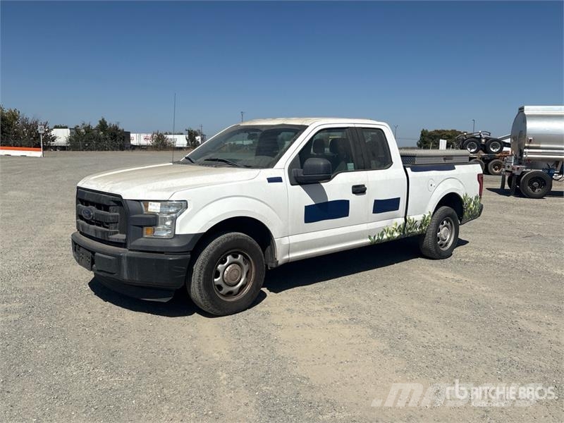 Ford F-150 XL 4x2 Extended Cab Pickup Anders