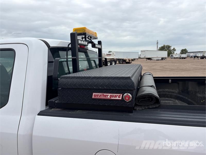 Ford F-150 XL 4x2 Extended Cab Extended Pickup Ostalo