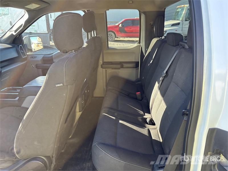 Ford F-150 XL 4x2 Extended Cab Pickup Drugi