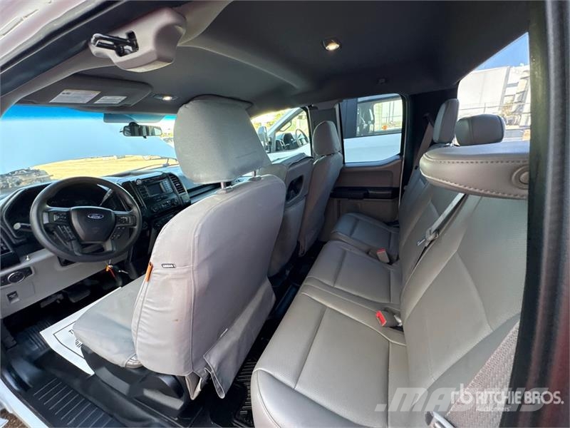 Ford F-150 XL 4x2 Extended Cab Pickup Прочие фургоны