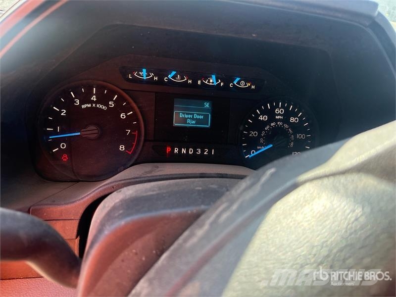 Ford F-150 XL 4x2 Extended Cab Pickup Прочие фургоны