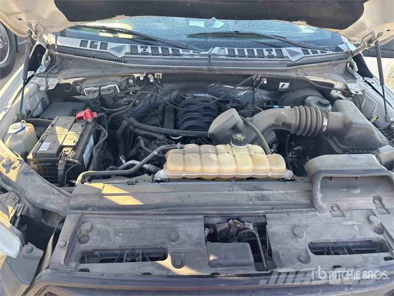 Ford F-150 XL 4x2 Extended Cab Pickup Furgoni altro