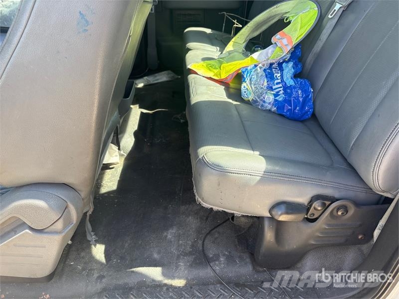 Ford F-150 XL 4x2 Extended Cab Pickup 其他