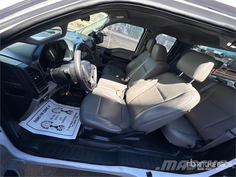 Ford F-150 XL 4x2 Extended Cab Pickup (Inoperable) Ostalo