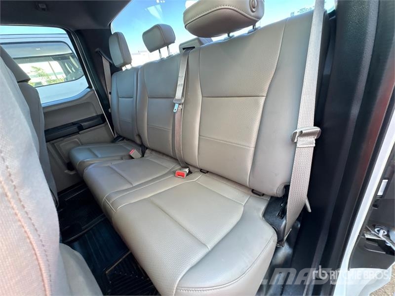 Ford F-150 XL 4x2 Extended Cab Pickup Прочие фургоны