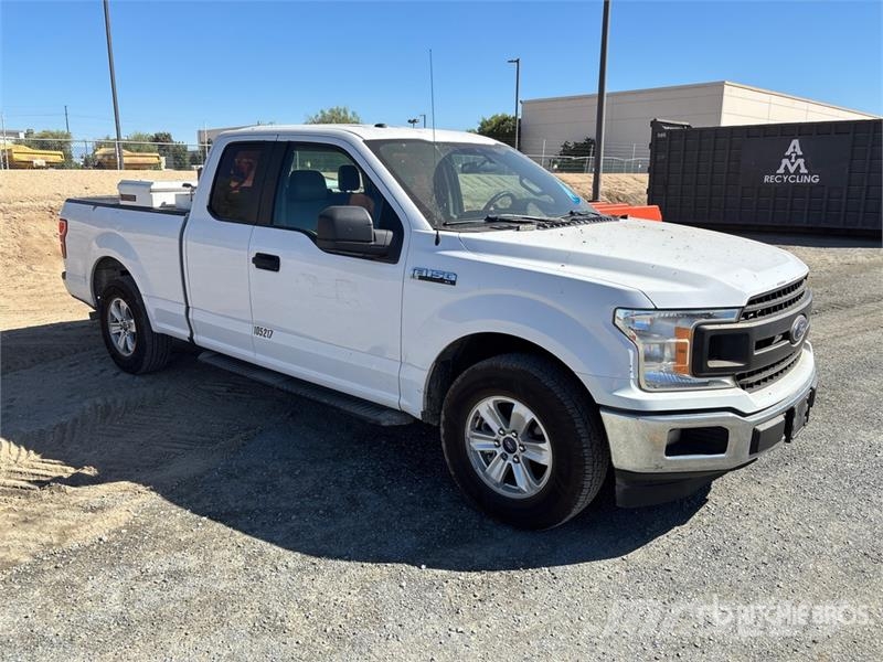 Ford F-150 XL 4x2 Extended Cab Pickup Andre varebiler