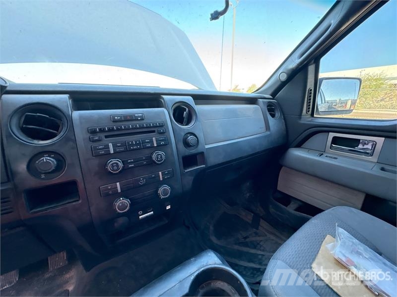 Ford F-150 XL 4x2 Extended Cab Pickup Citi