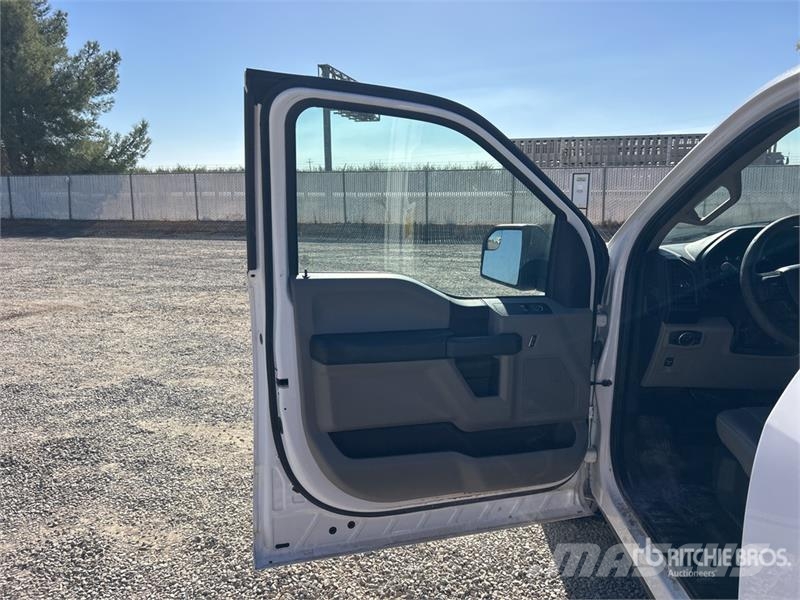 Ford F-150 XL 4x2 Pickup Citi