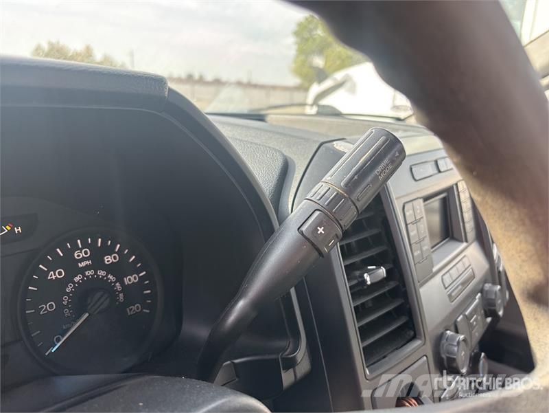 Ford F-150 XL 4x2 Pickup Andre varebiler