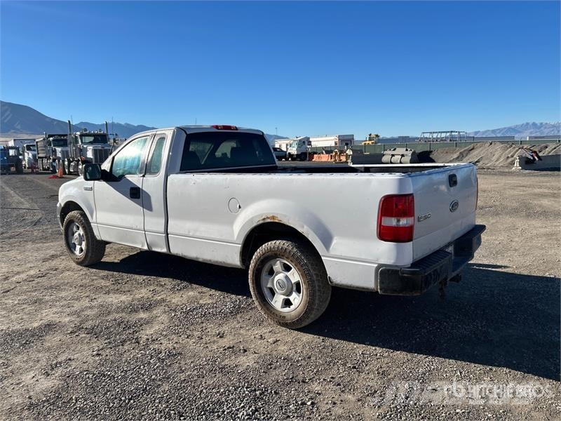 Ford F-150 XL 4x2 Pickup Drugi