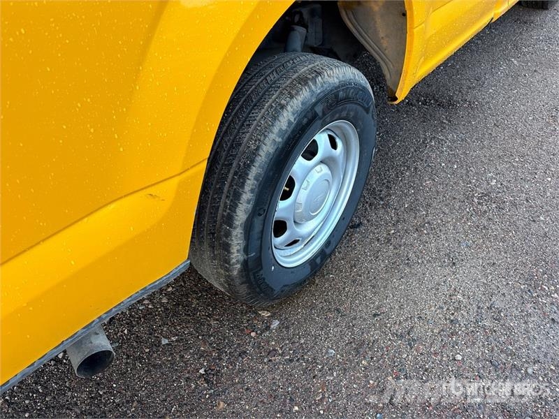 Ford F-150 XL 4x2 Pickup Ostalo