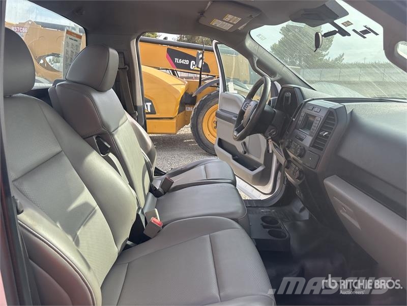 Ford F-150 XL 4x2 Pickup Andre varebiler