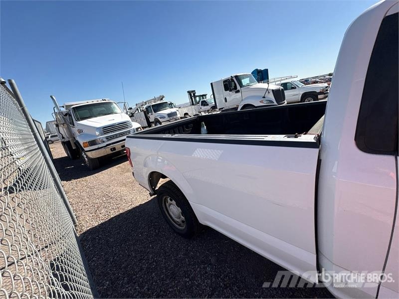 Ford F-150 XL 4x2 Pickup Autre fourgon / utilitaire