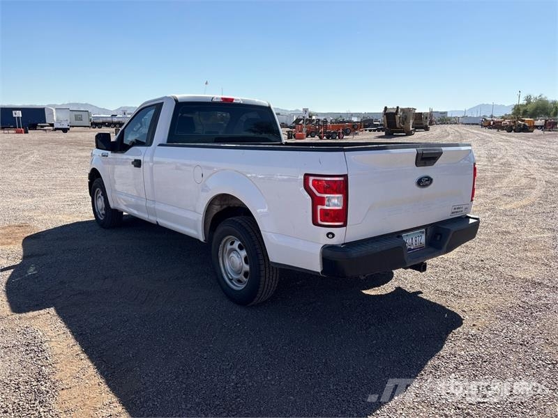 Ford F-150 XL 4x2 Pickup Autre fourgon / utilitaire