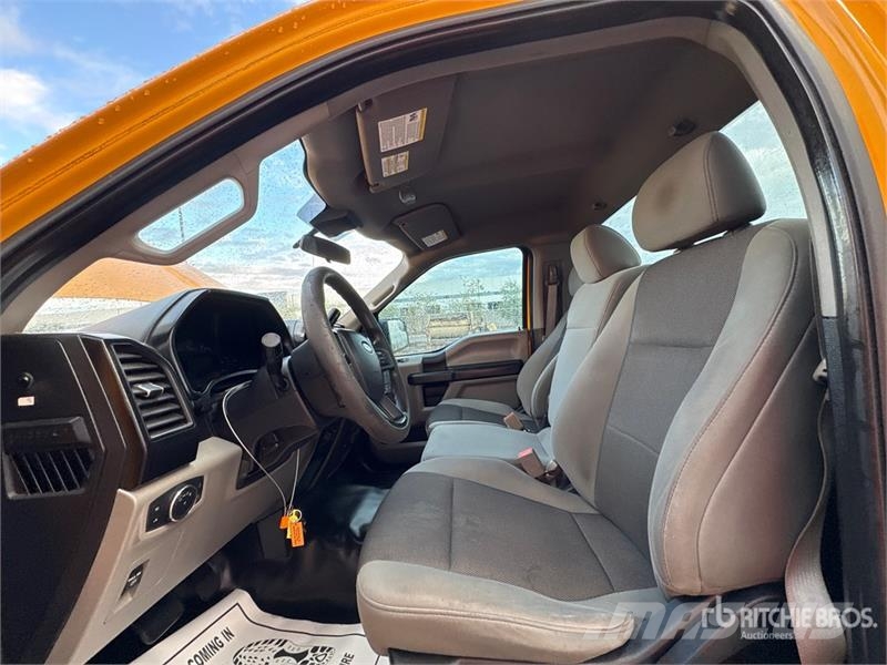 Ford F-150 XL 4x2 Pickup Ostalo