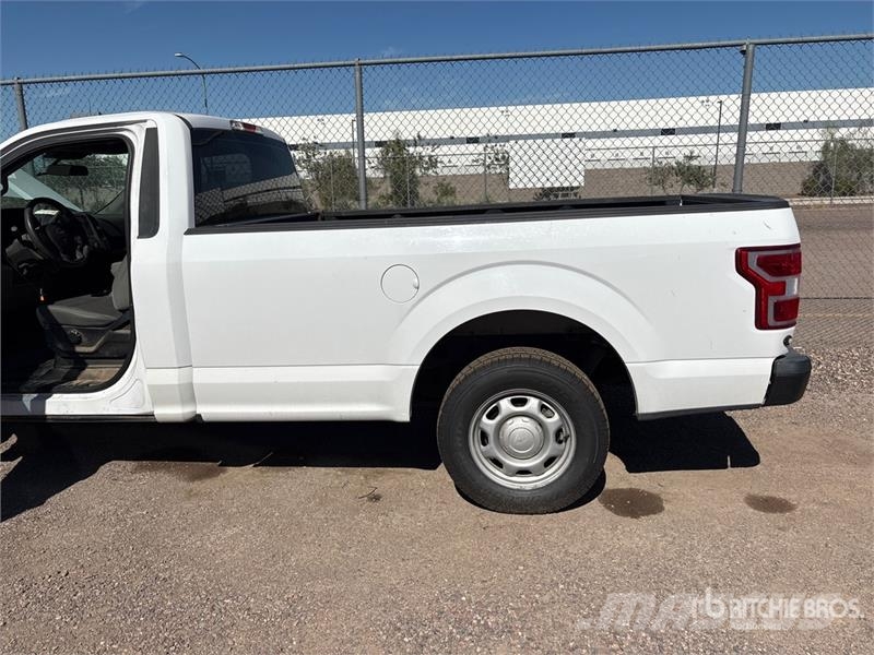 Ford F-150 XL 4x2 Pickup Autre fourgon / utilitaire