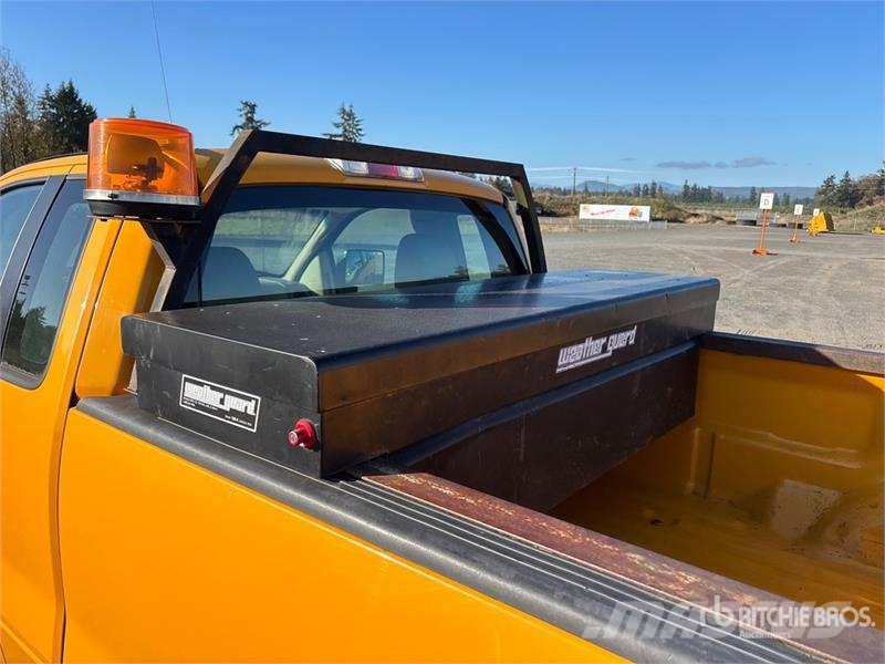 Ford F-150 XL 4x2 Pickup Прочие фургоны