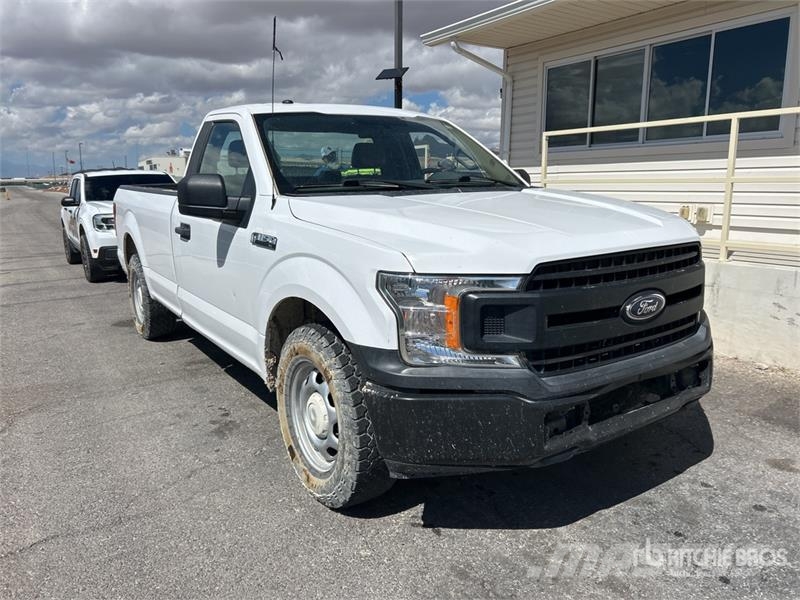 Ford F-150 XL 4x2 Pickup Прочие фургоны