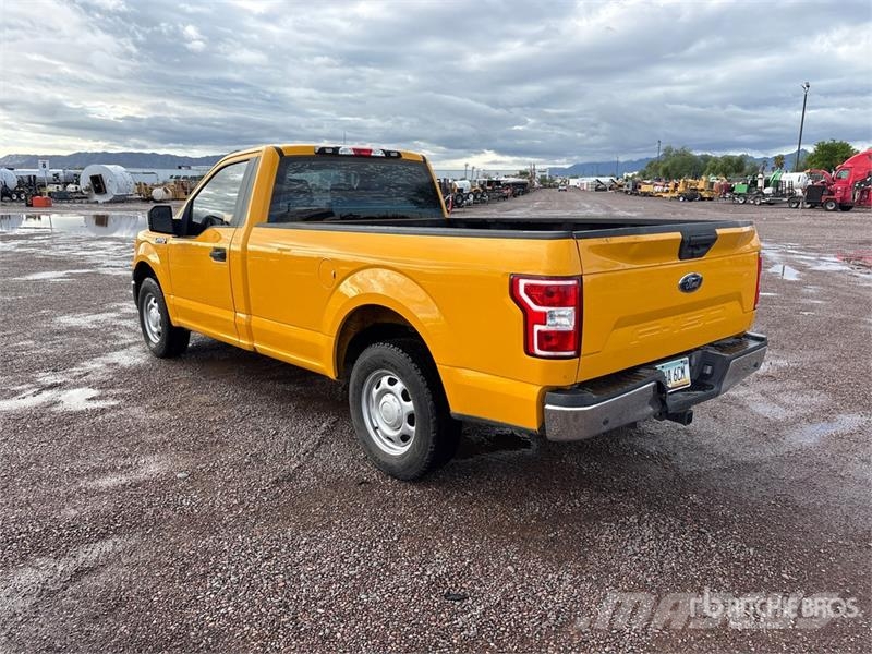 Ford F-150 XL 4x2 Pickup Ostalo