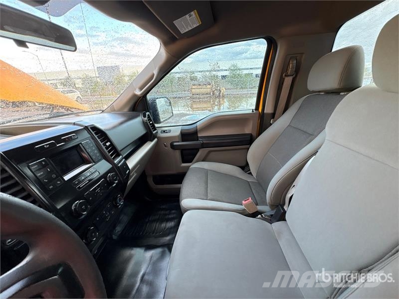 Ford F-150 XL 4x2 Pickup Ostalo