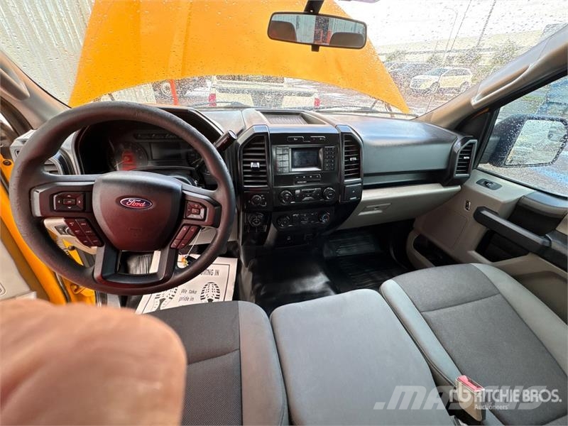 Ford F-150 XL 4x2 Pickup Ostalo