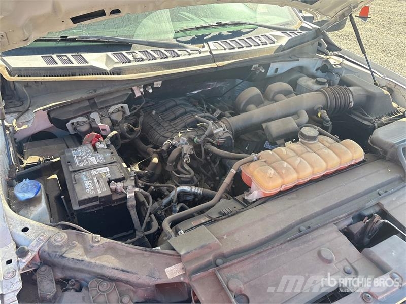 Ford F-150 XL 4x2 Pickup その他